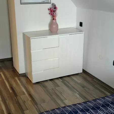 Sana Lägenhet Postojna